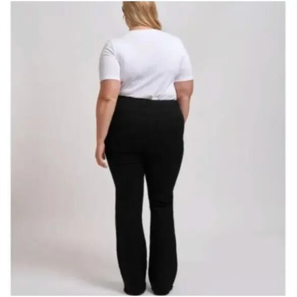 Universal Standard Sava Flare Jeans 40 Black High Rise 34" Bootcut Black NEW - Picture 3 of 5